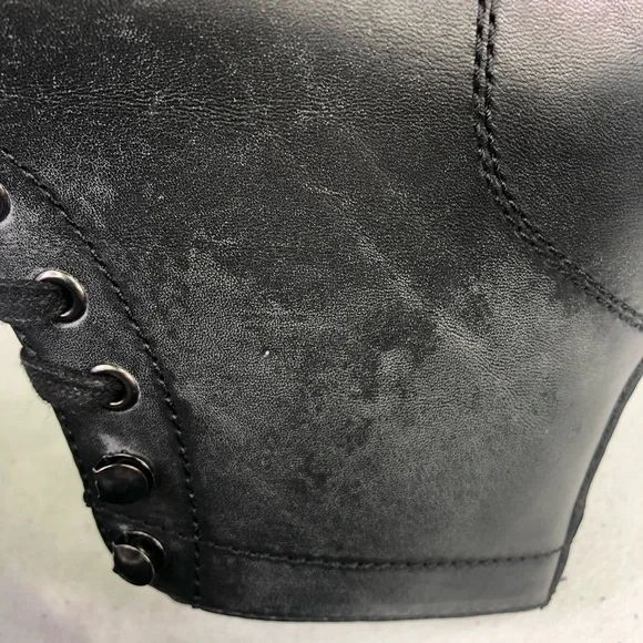 The Men’s Store Bloomingdales Pierce Plain Toe Leather Boots